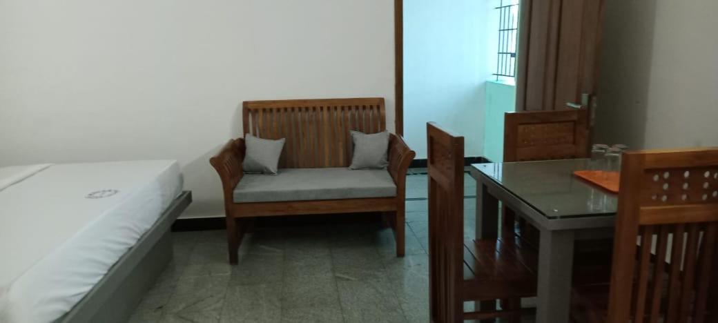 Cityminar Residency Palakkad Buitenkant foto